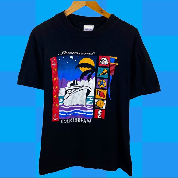 UO Vintage Retro Seaworld Caribbean Beach Travel Graphic Short Sleeve T-Shirt - Picture 2 of 7